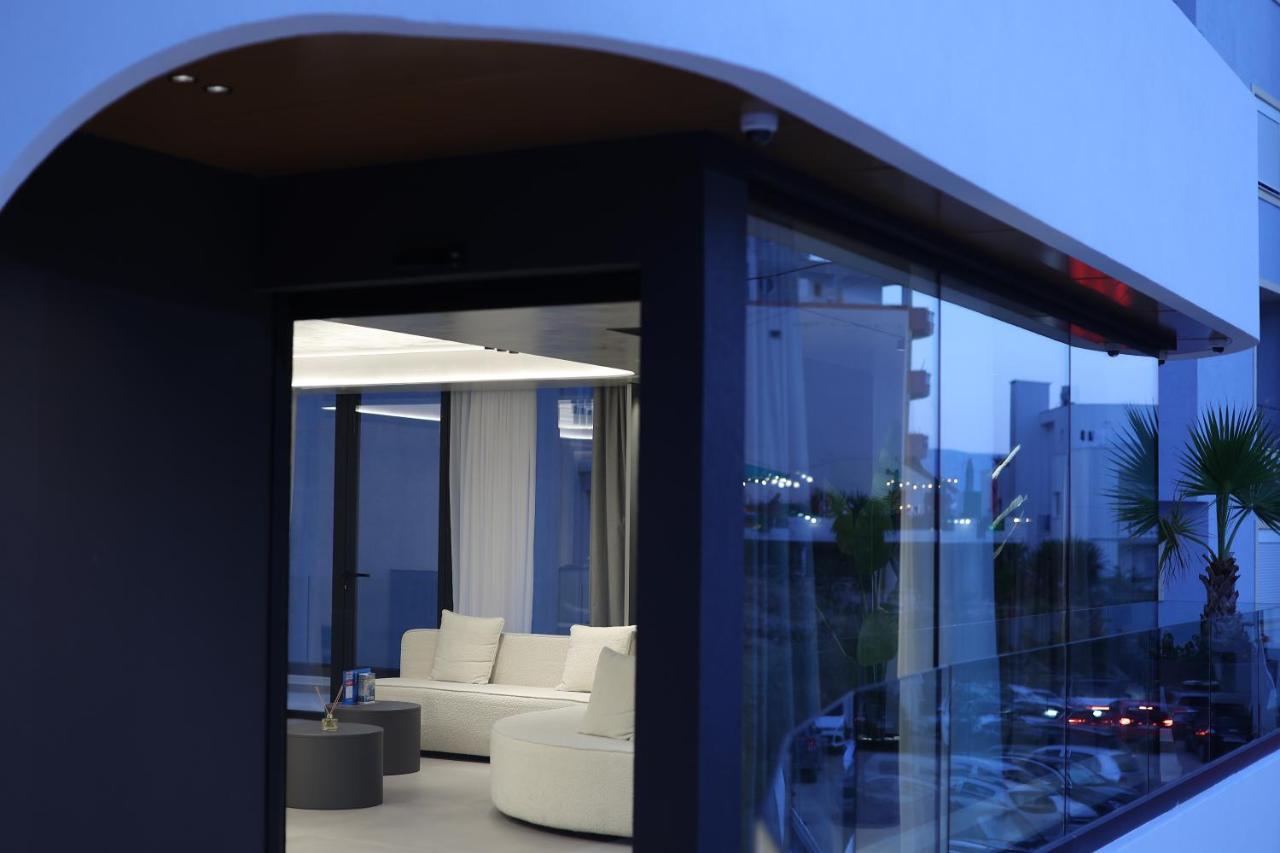 Yacht Premium Hotel Sarandë 外观 照片