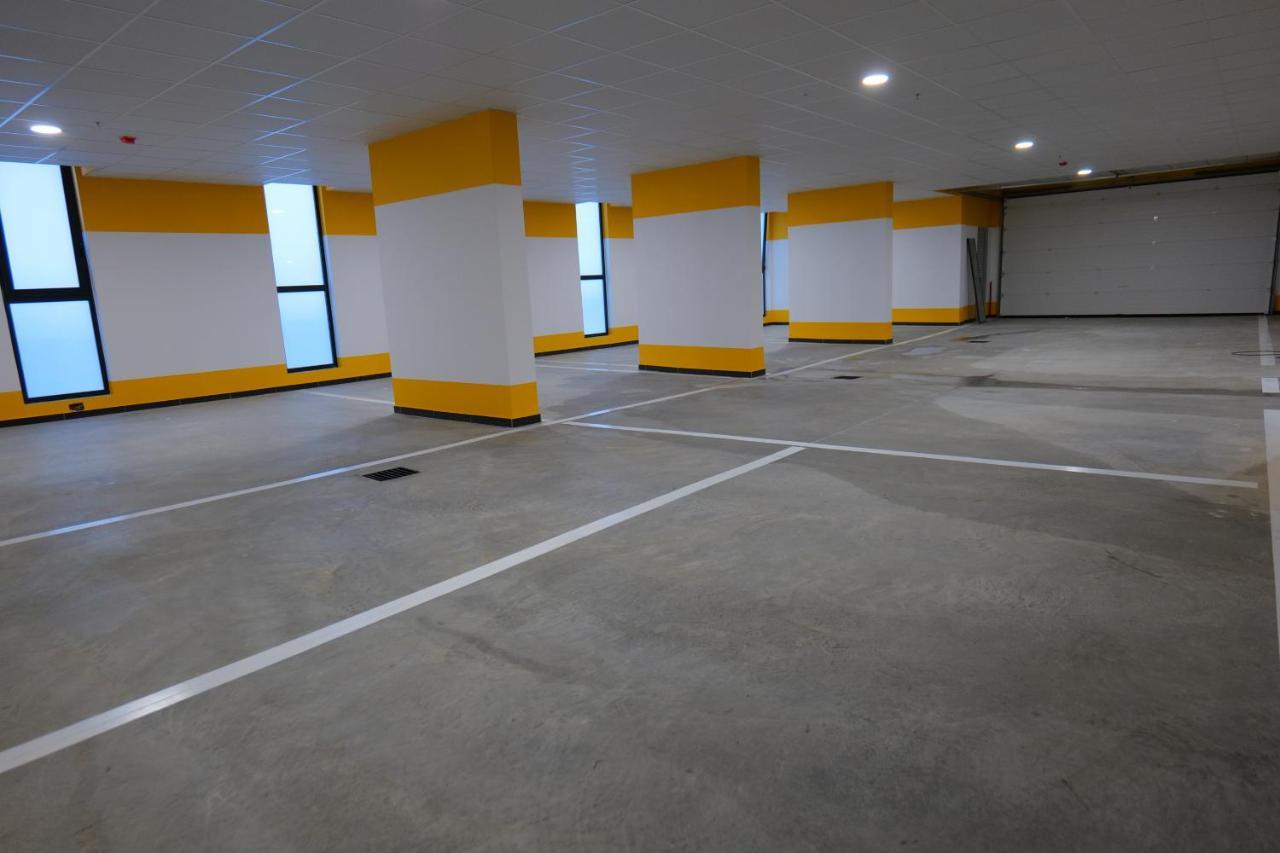 Yacht Premium Hotel Sarandë 外观 照片