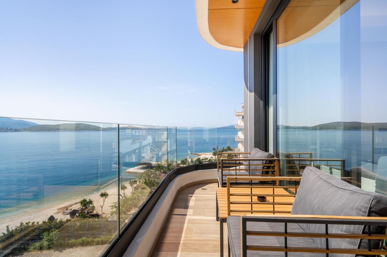 Yacht Premium Hotel Sarandë 外观 照片