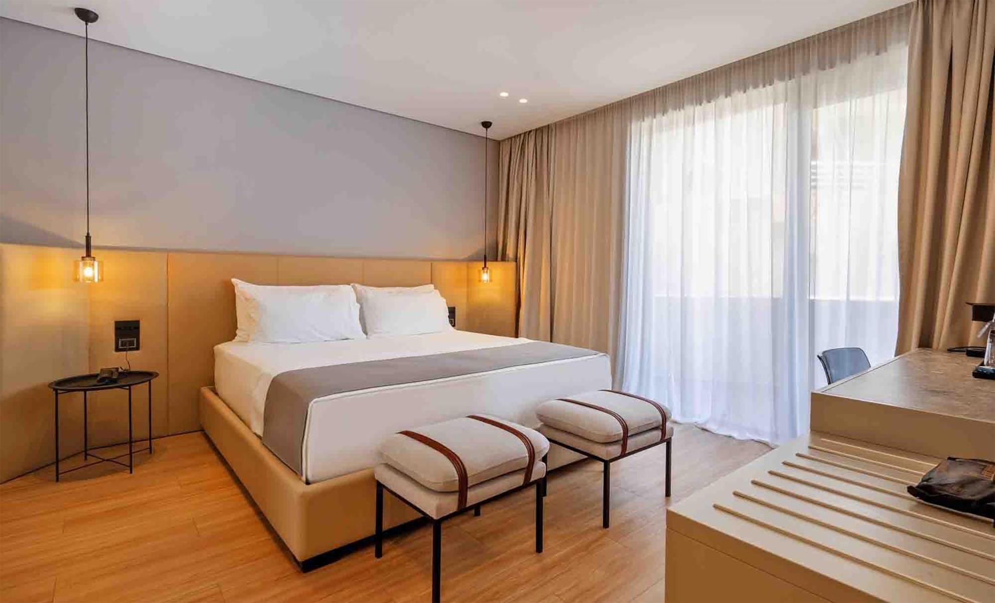 Yacht Premium Hotel Sarandë 外观 照片